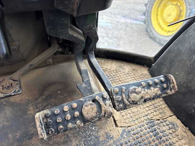 john-deere-4640-image-51