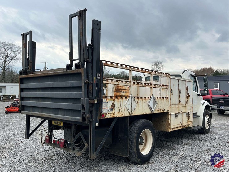 2017-freightliner-m2-s/a-tank-truck-image-30