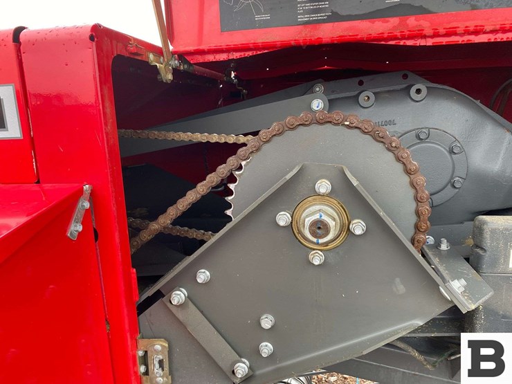 massey-ferguson-1844s-image-43