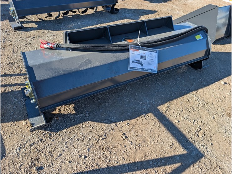 wolverine-skid-steer-tiller-72"-image-2
