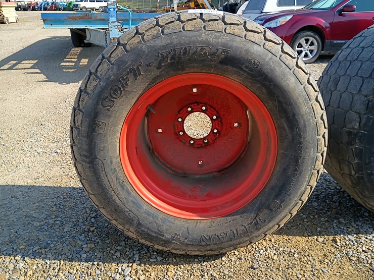 #21509-•-4--tractor-tires-w/-rims-image-8