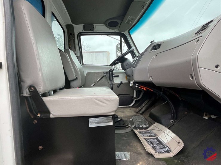 2000-sterling-l7500-image-43