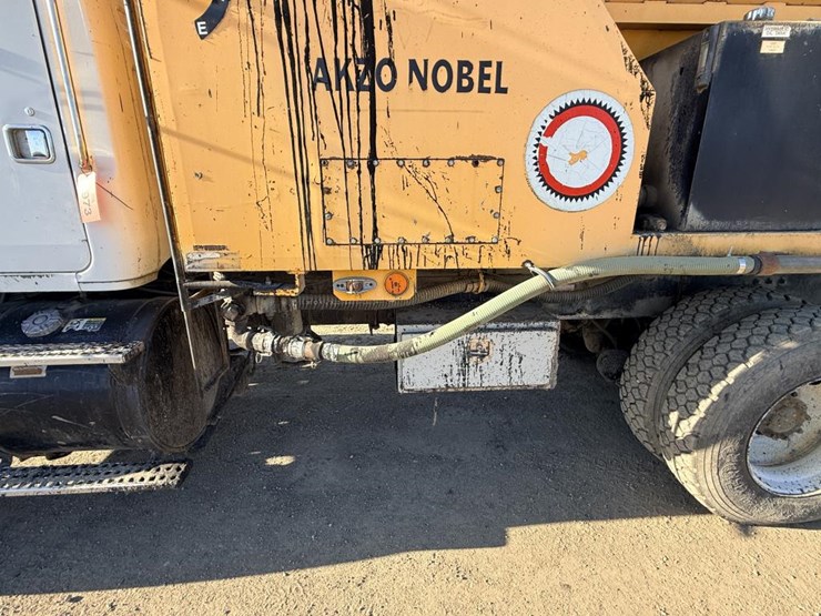 1999-akzo-nobel-hd10-image-13