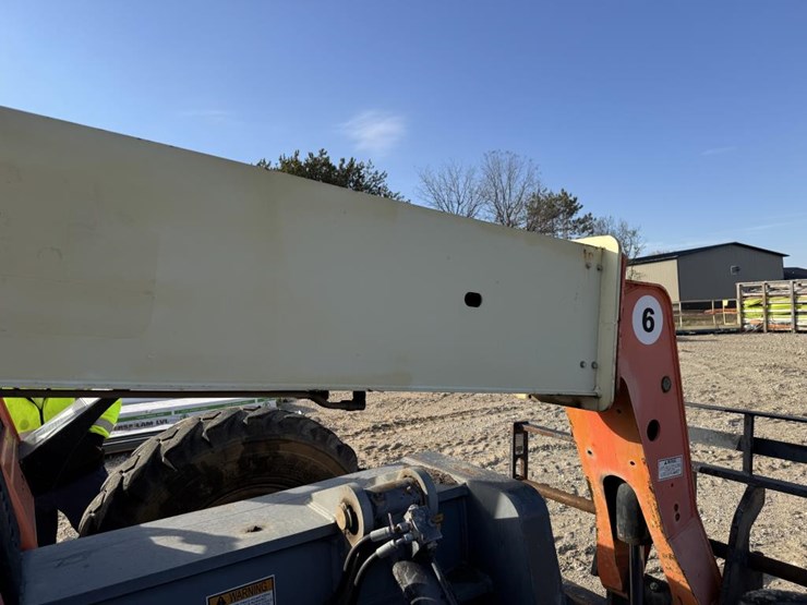 2006-jlg-g6-42a-image-19