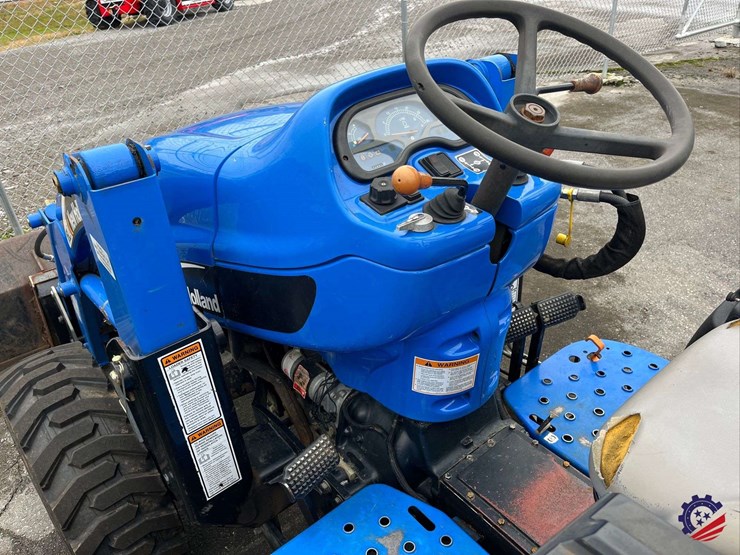 new-holland-tc40a-image-18