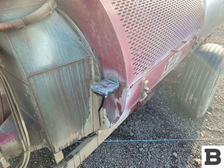 lectroblast-pull-type-orchard-sprayer-image-25