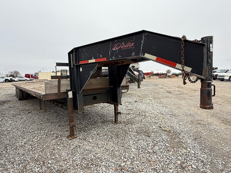 #22671-•-2004-delta-mfg-gn-f-40'-t/a-gooseneck-flatbed-trailer-4mhfs460224n013184-image-2