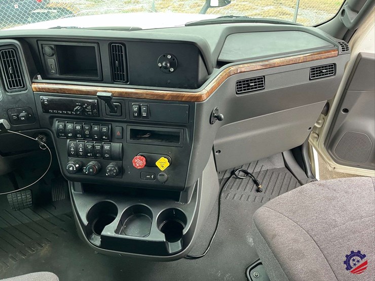 2019-international-lt-image-57