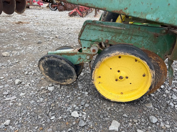 12-john-deere-12-image-20