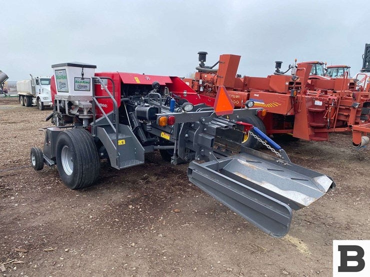 massey-ferguson-1844s-image-3