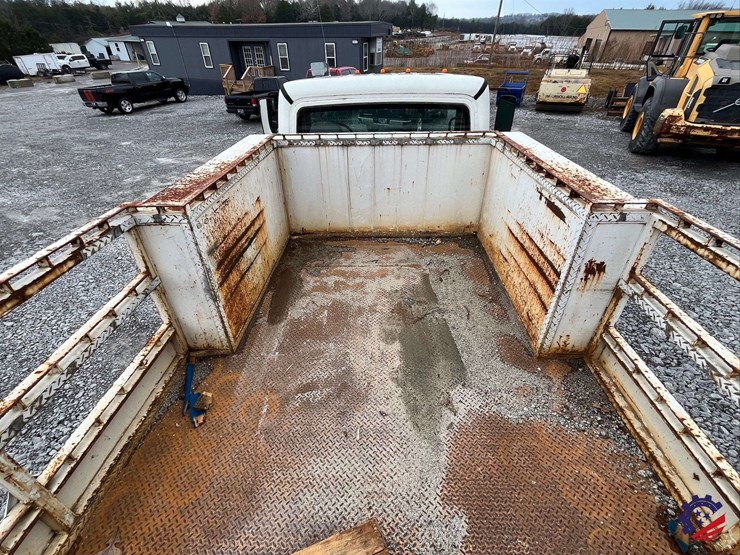 2017-freightliner-m2-s/a-tank-truck-image-45