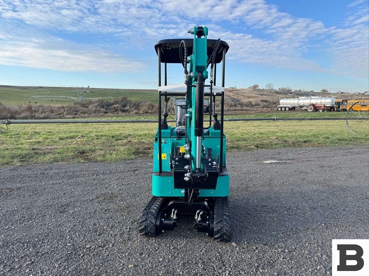 2025-cfg-industrial-h15r-mini-excavator-image-9