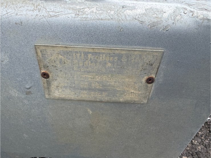 2012-90-bbl-tanker-take-off-w/-pumps-image-17