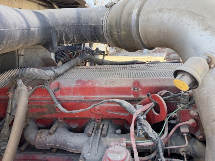 #1955-•-2008-international-eagle-day-cab-truck-tractor-image-22