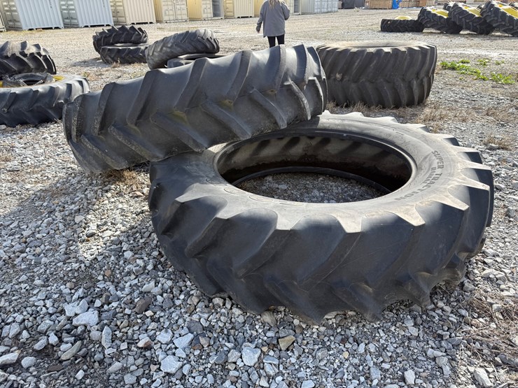 #9665-•-lot-of-(2)-goodyear-480/80r46-tire-inv#-9655-image-4