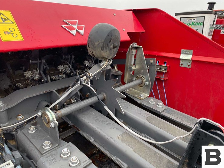 massey-ferguson-1844s-image-29