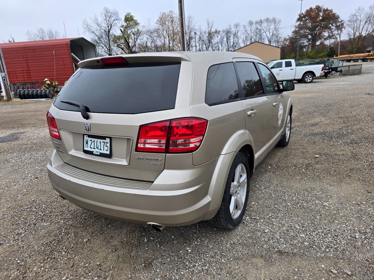 2009-dodge-journey-image-17