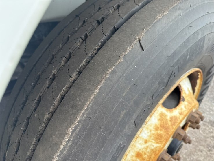 2002-international-4300-sba-image-97