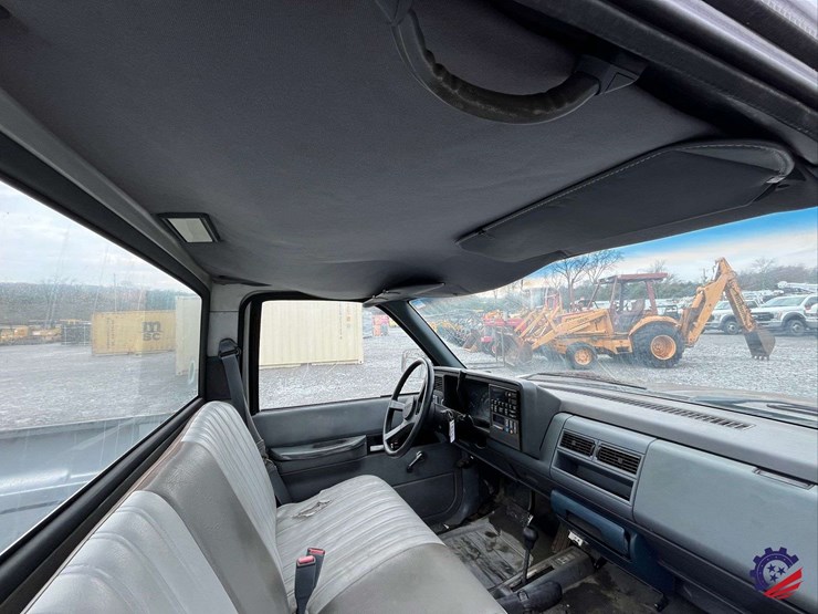 1990-gmc-sierra-pickup-truck-image-47