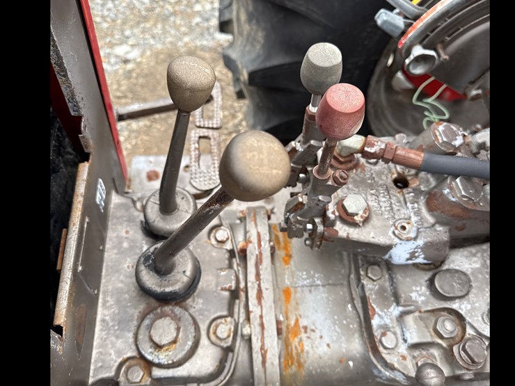 #49-•-massey-ferguson-175-tractor-9aii3055-inv#34005-image-27