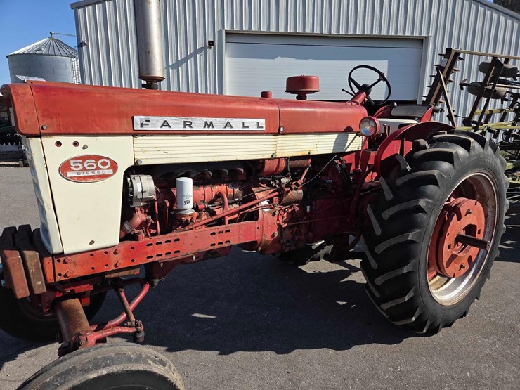 case-ih-560-image-10
