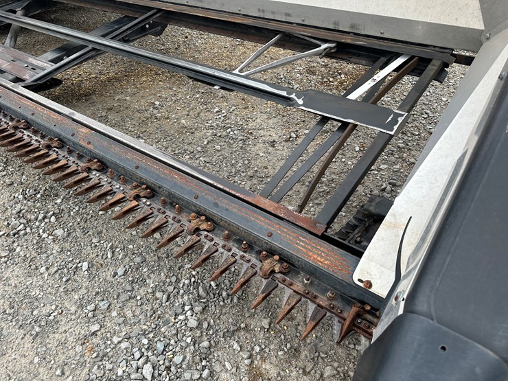 2022-mac-don-fd240-image-40