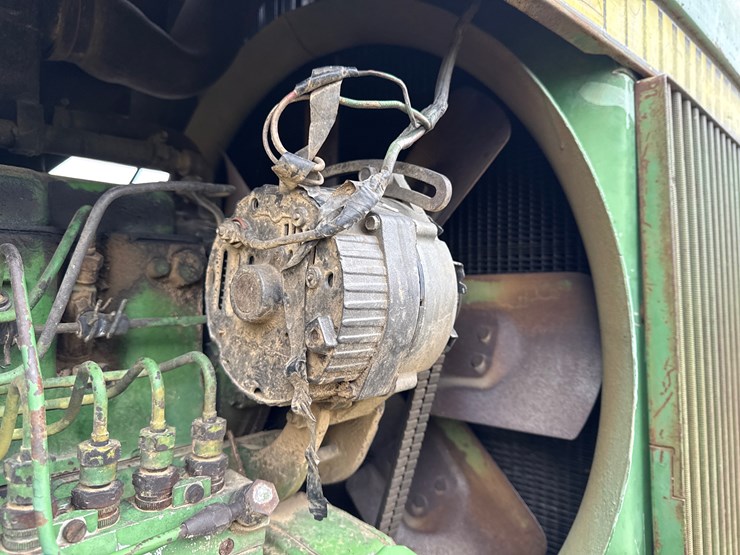 john-deere-4640-image-36