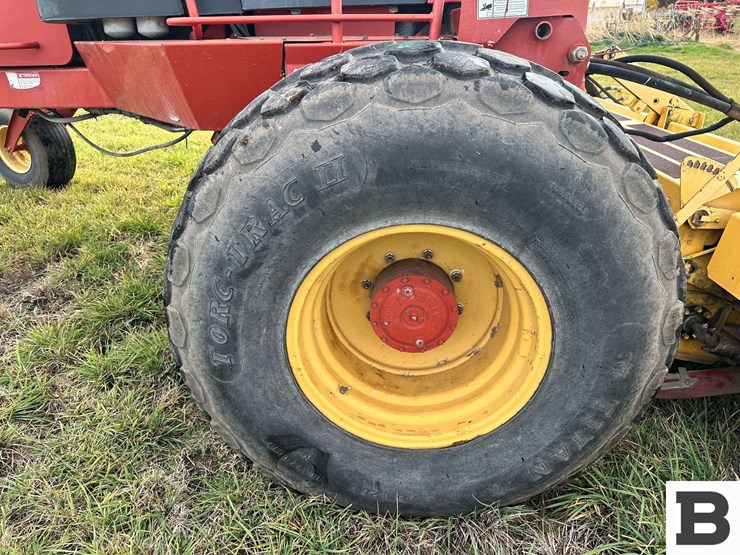 2005-new-holland-hw365-image-62