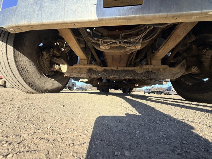 #1965-•-2008-international-eagle-day-cab-truck-tractor-image-49