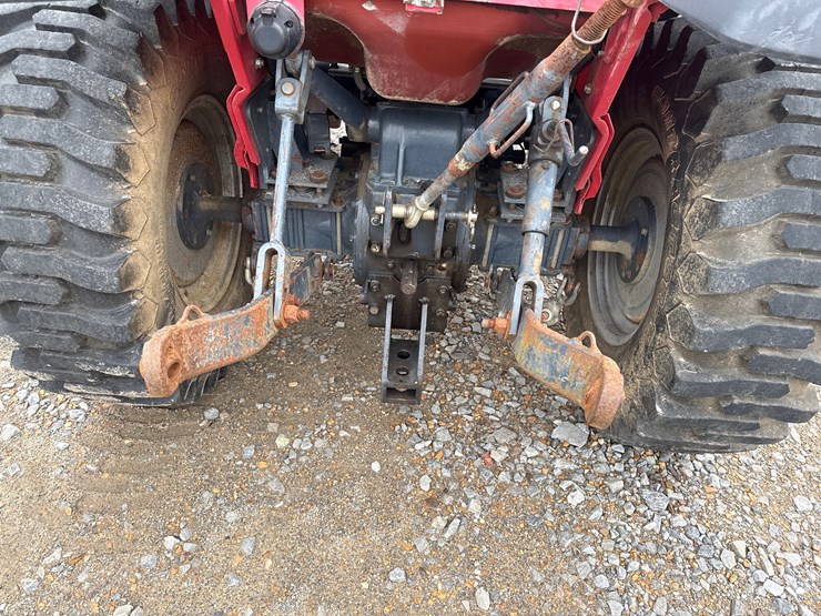 mahindra-2810-image-6