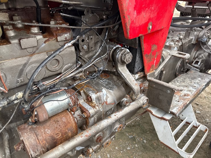 #49-•-massey-ferguson-175-tractor-9aii3055-inv#34005-image-22
