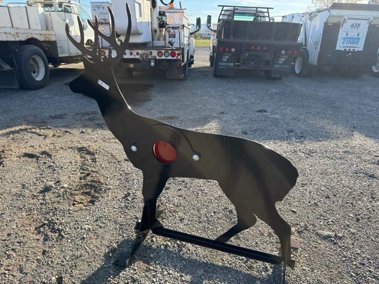 3/8"-ar500-steel-deer-shooting-target-w/-flapper-image-4