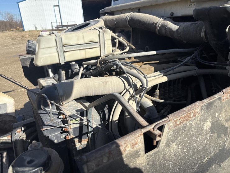 #1337-•-1998-mack-cs200-flatbed-truck-image-28