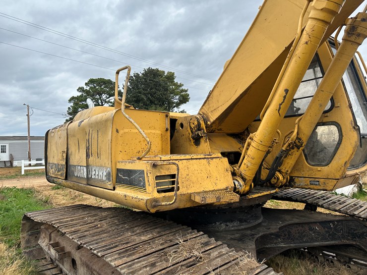 deere-790e-lc-image-44