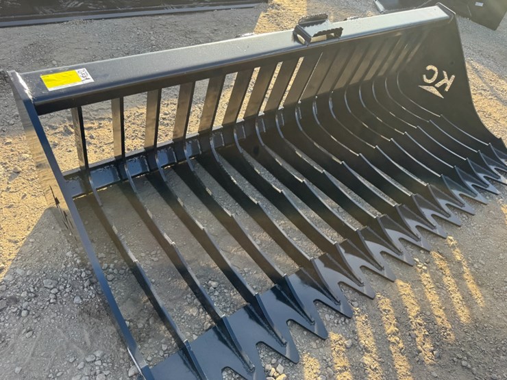 76"-skid-steer-skeleton-bucket,-high-side-image-1