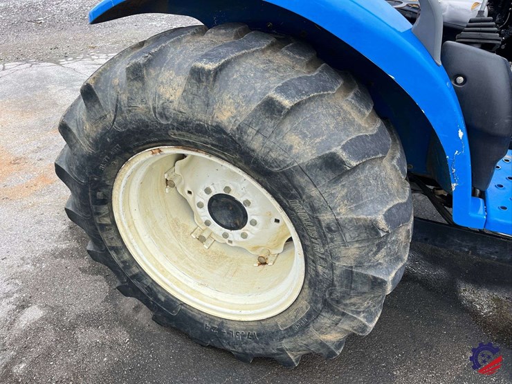 new-holland-tc40a-image-7