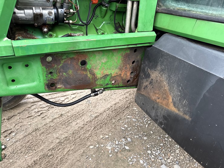 john-deere-6400-image-17