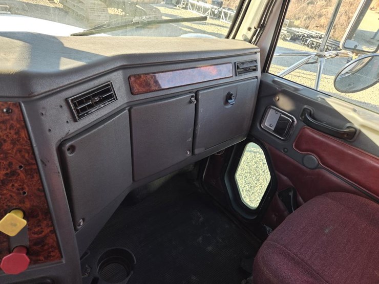 2005-serco-8500-image-87