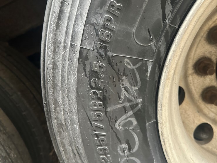 2007-utility-van-image-5