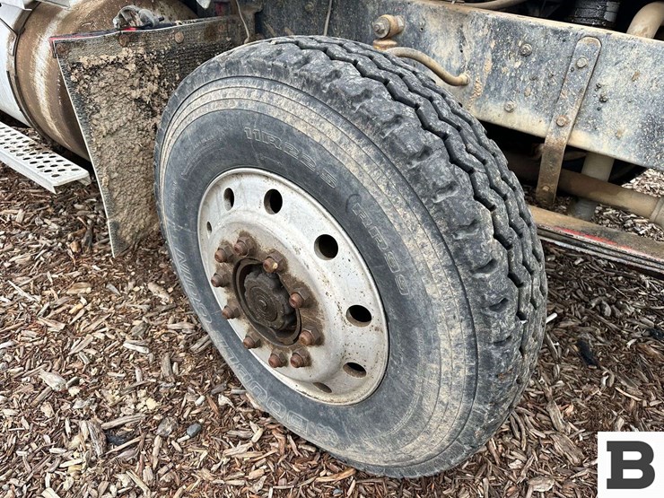 kenworth-t800-image-63