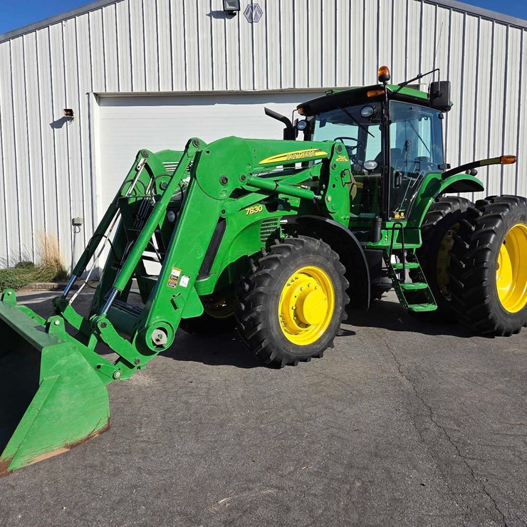 2010 JOHN DEERE 7830