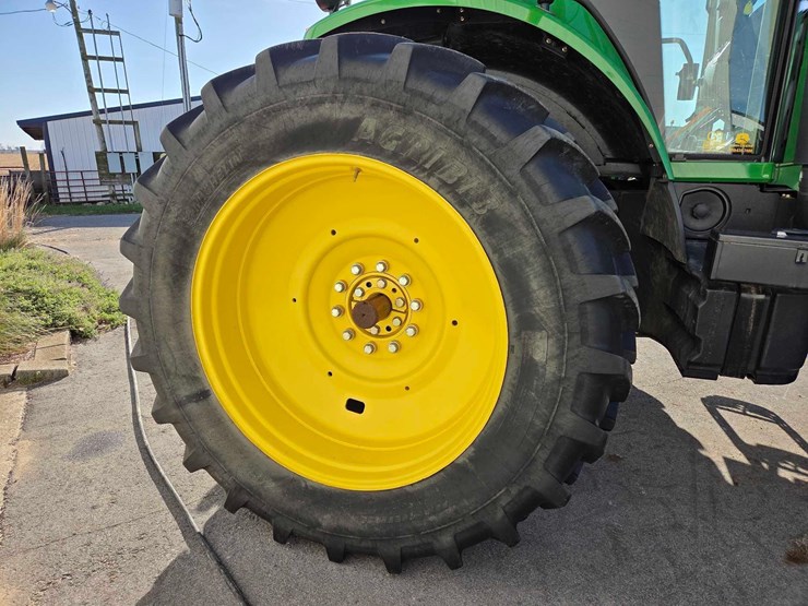 2010-john-deere-7830-image-39
