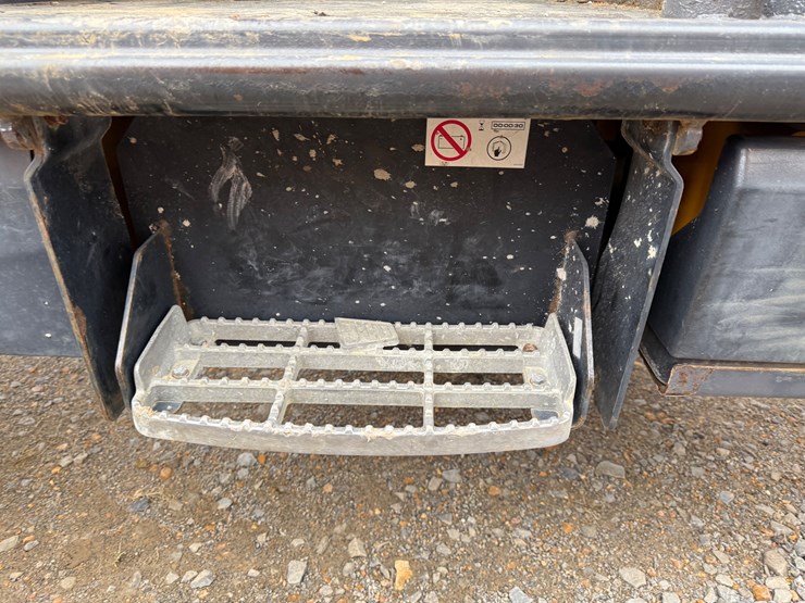 2018-jcb-509-42-image-22