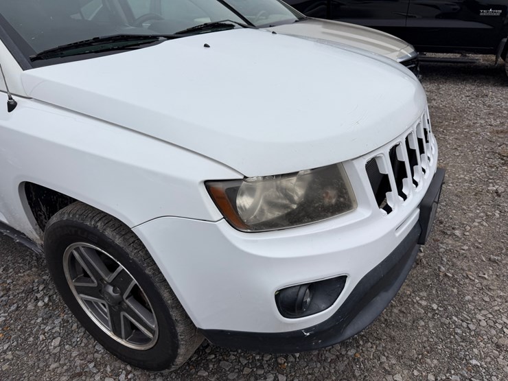 2014-jeep-compass-image-15