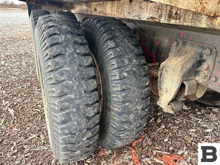 kenworth-t800-image-54