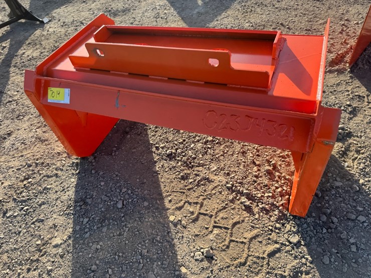 36"-mini-skid-steer-snow-pusher-image-1