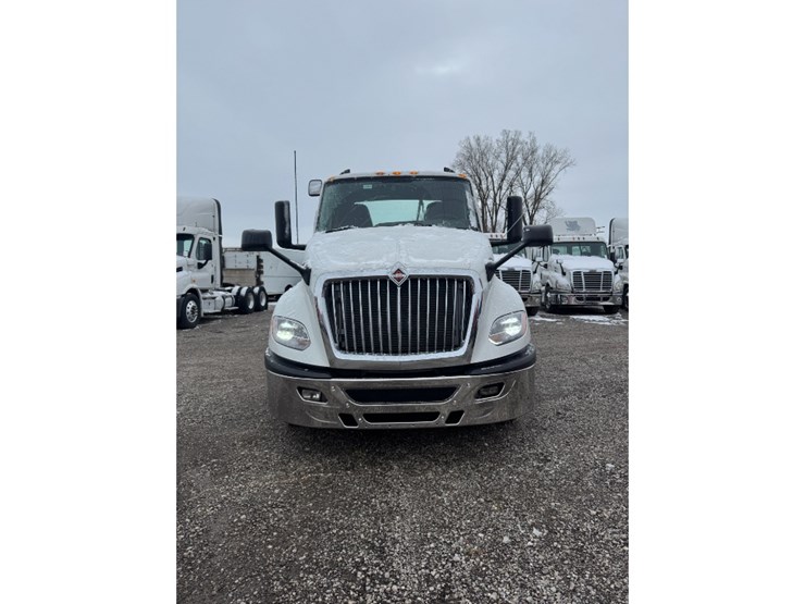 2019-international-lt-image-2