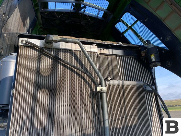 2013-john-deere-9560rt-image-50