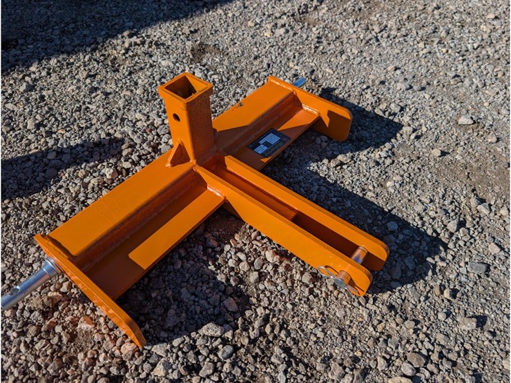 wolverine-3-point-hitch-adapter-image-1