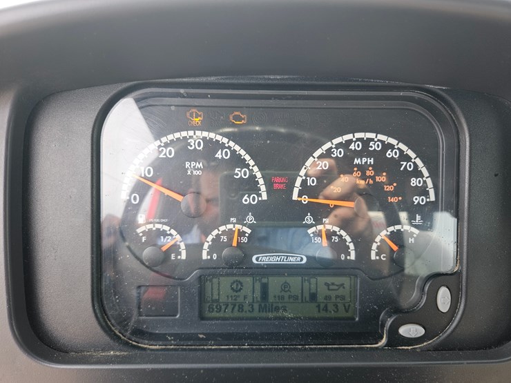 2018-freightliner-s2g-image-58